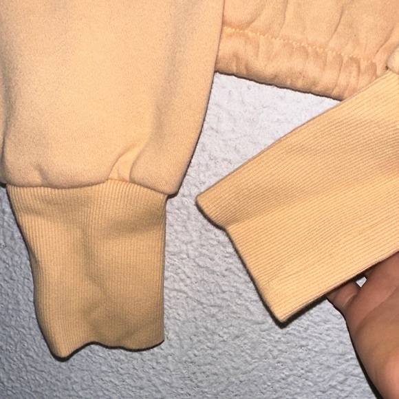 Women's Orange Sweatshirt HM - Picture 3 of 5